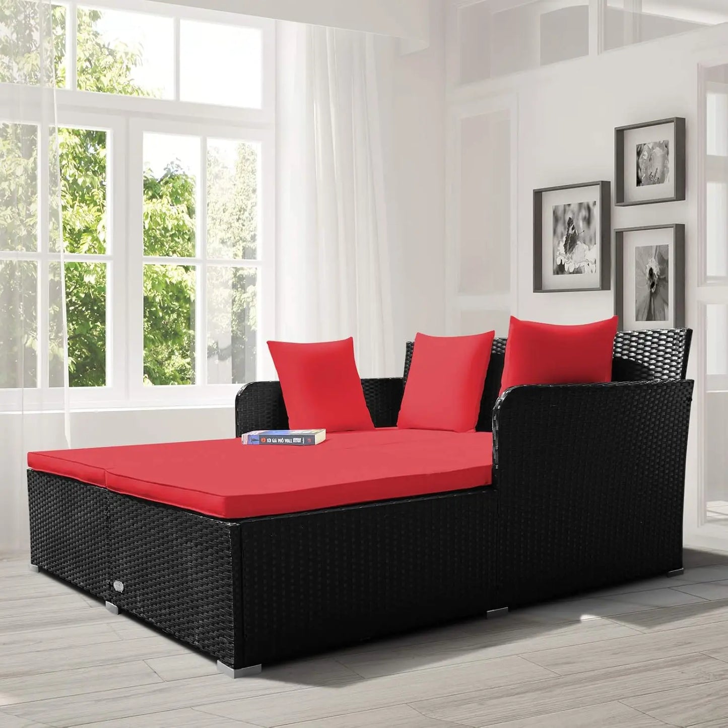 Outdoor Rattan Sunbed Wicker Furniture w/Spacious Seat,
